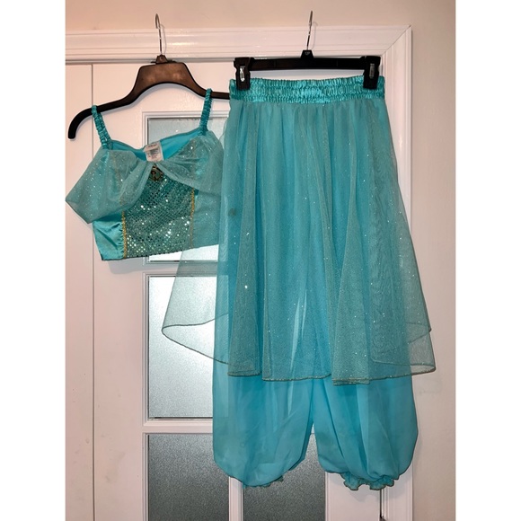 DISNEY GIRLS JASMINE PRINCESS 2-PIECE SET 👑💙✨ - Picture 2 of 5